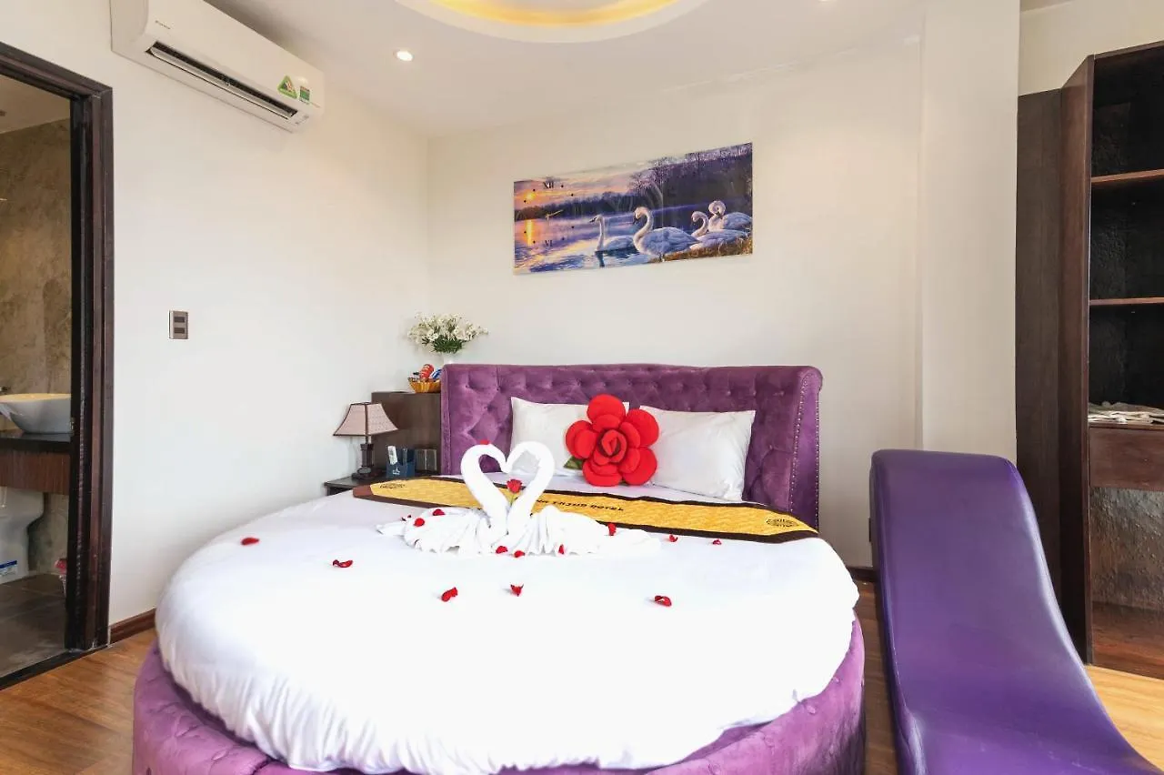 **  Hoang Trinh Hotel Hoi An Vietnam